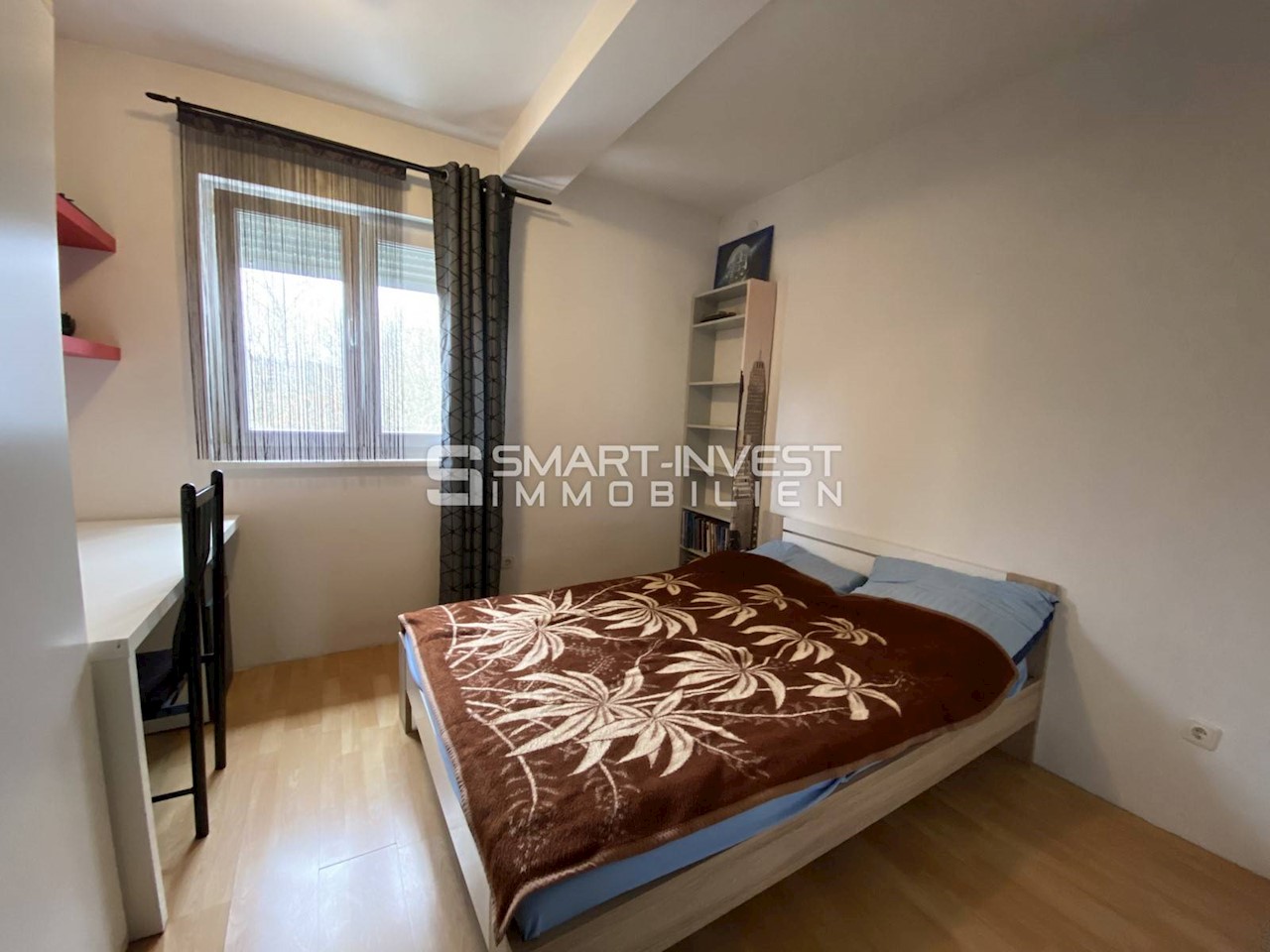 MATULJI - BREŠCA, 3-bedrooms apartment with 2 parking spaces