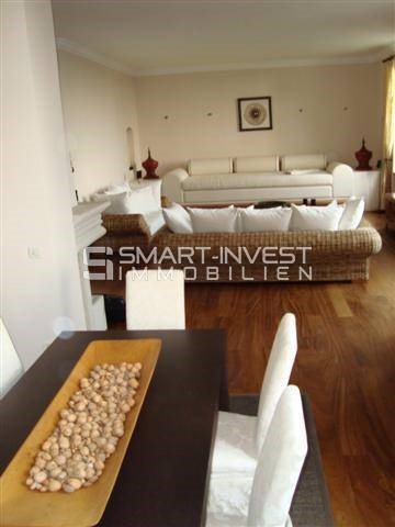 OPATIJA, Exclusive apartment of 120 m2, with parking, near the sea