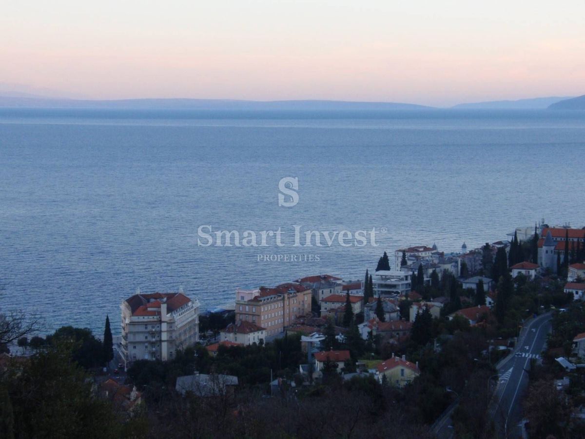 OPATIJA, 5-bedrooms villa with sea view, surrounded by greenery