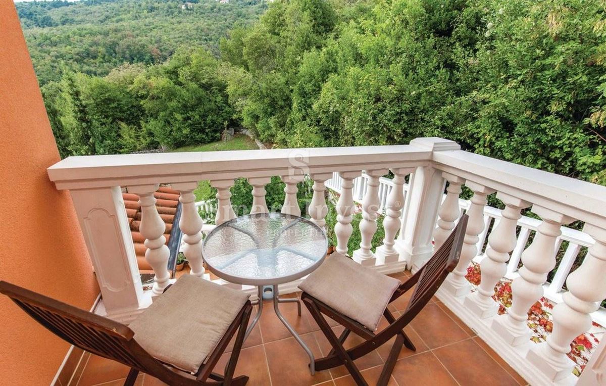 OPATIJA, 5-bedrooms villa with sea view, surrounded by greenery