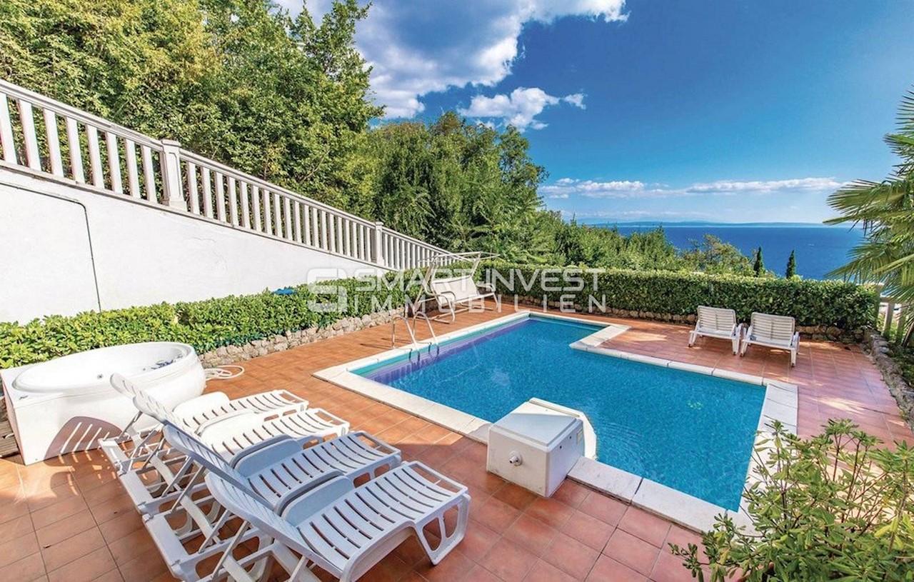 OPATIJA, 5-bedrooms villa with sea view, surrounded by greenery