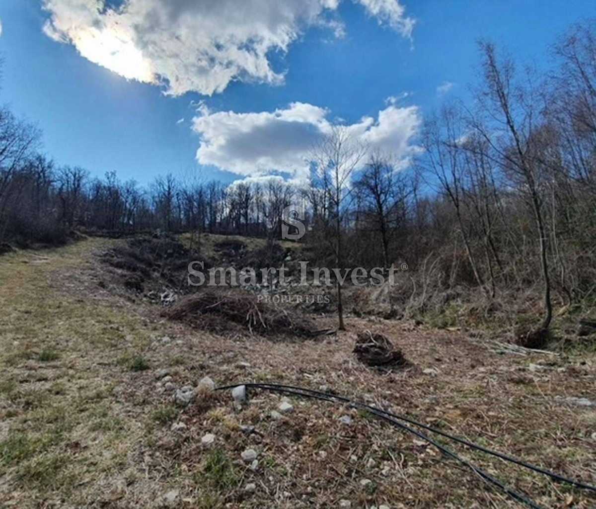 ABBAZIA - MATULJI, Terreno edificabile di 657 m2 in una posizione tranquilla, in vendita