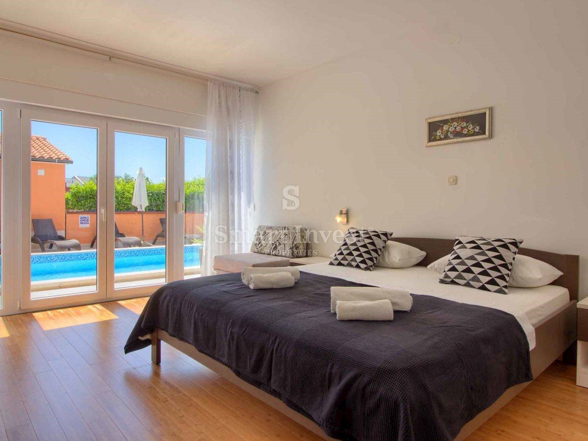 MEDULIN, Five stars villa with sea view, 380 m2!