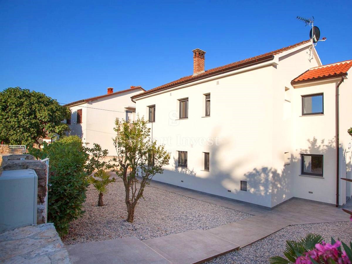 ISTRIA - MEDULIN, MODERN VILLA WITH POOL NEAR BEACHES!