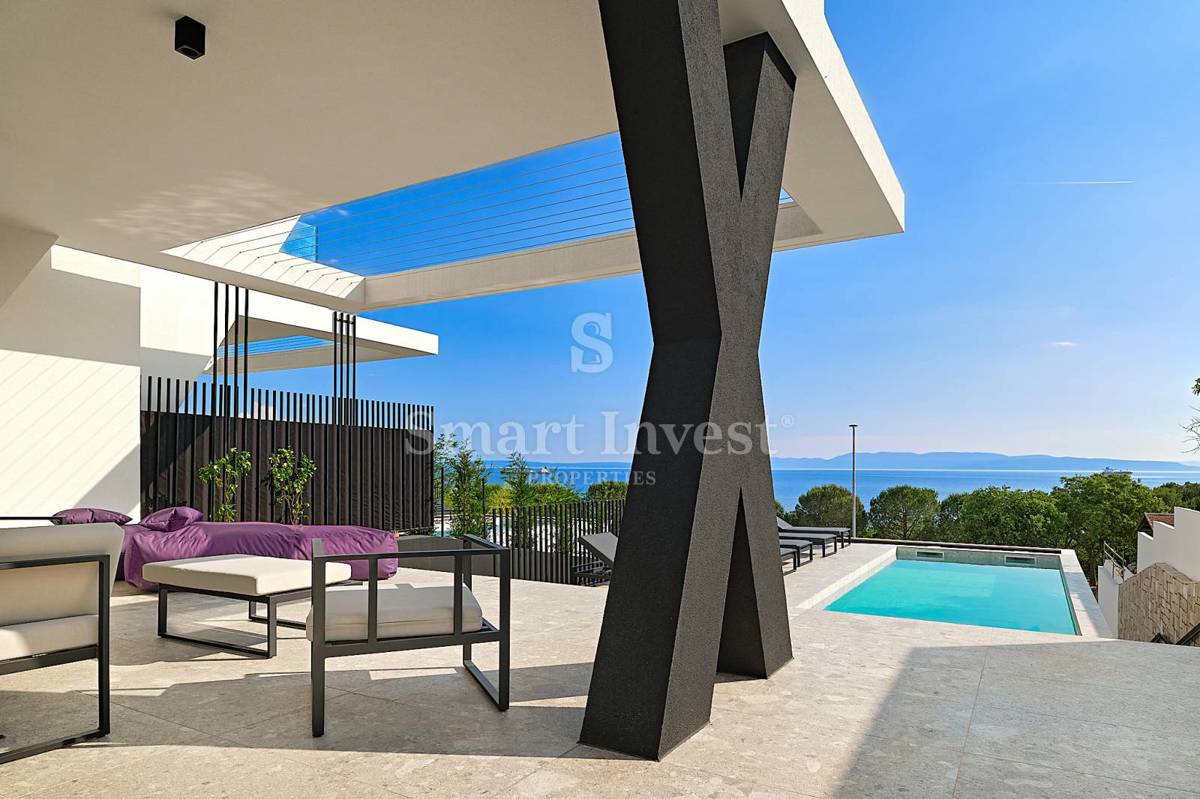 RIJEKA - KOSTRENA, Villa di lusso con piscina a 150 m dal mare e dalle spiagge!