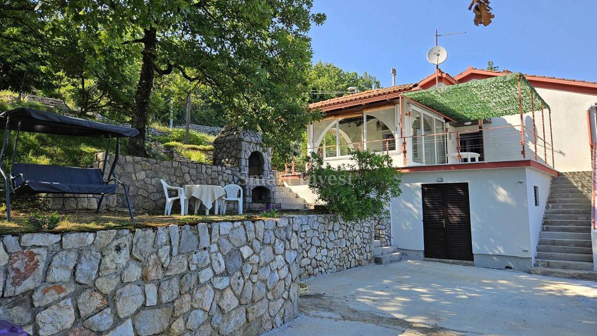  RIVIERA DI ABBAZIA - MOŠĆENICE, Casa con vista mare in vendita