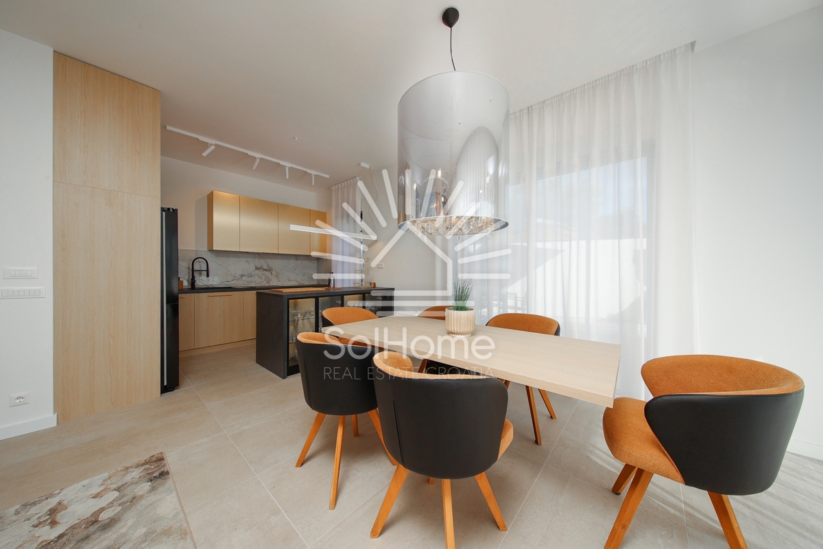 VIDEO! Case con piscina e vista sul mare – Vicino a Novalja, Croazia