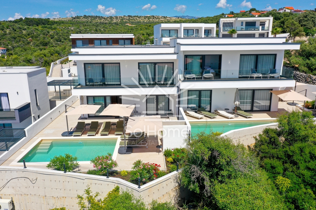 VIDEO! Case con piscina e vista sul mare – Vicino a Novalja, Croazia
