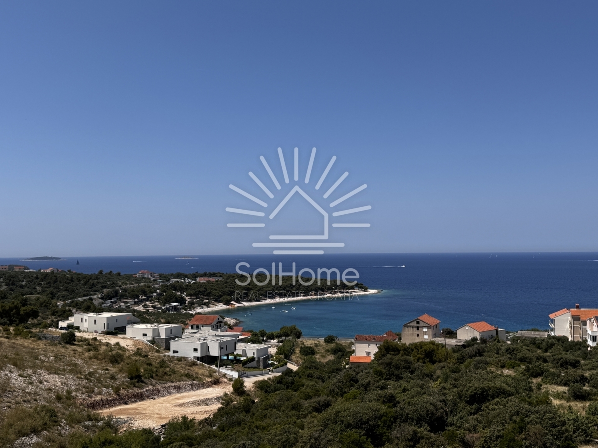 Appartamenti sul mare vicino a Primosten, Croazia.