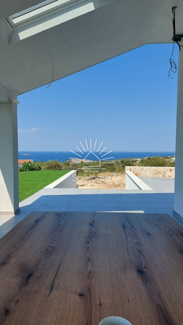 Casa con vista magica sul mare a Primošten, Croazia