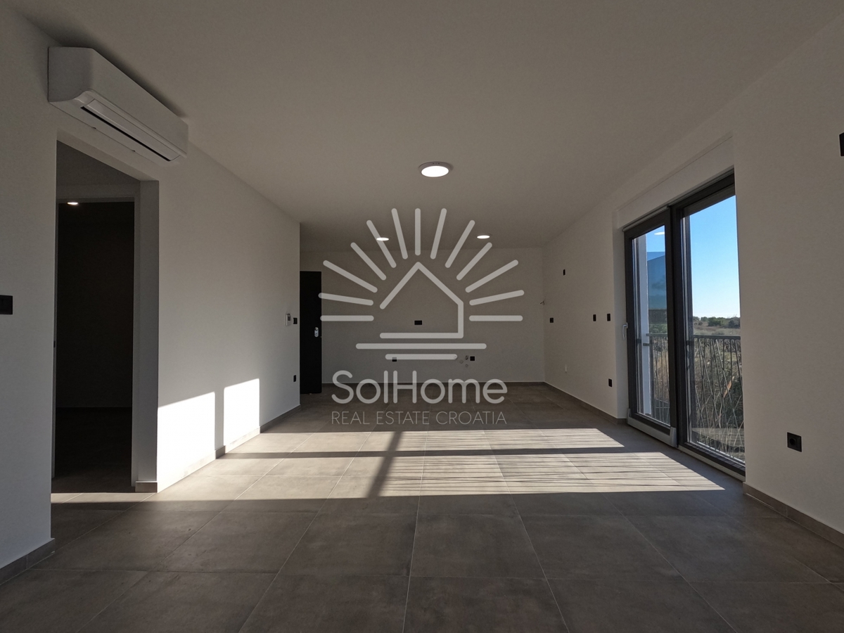 Attico con piscina / Appartamenti a Privlaka vicino a Zara - Croazia