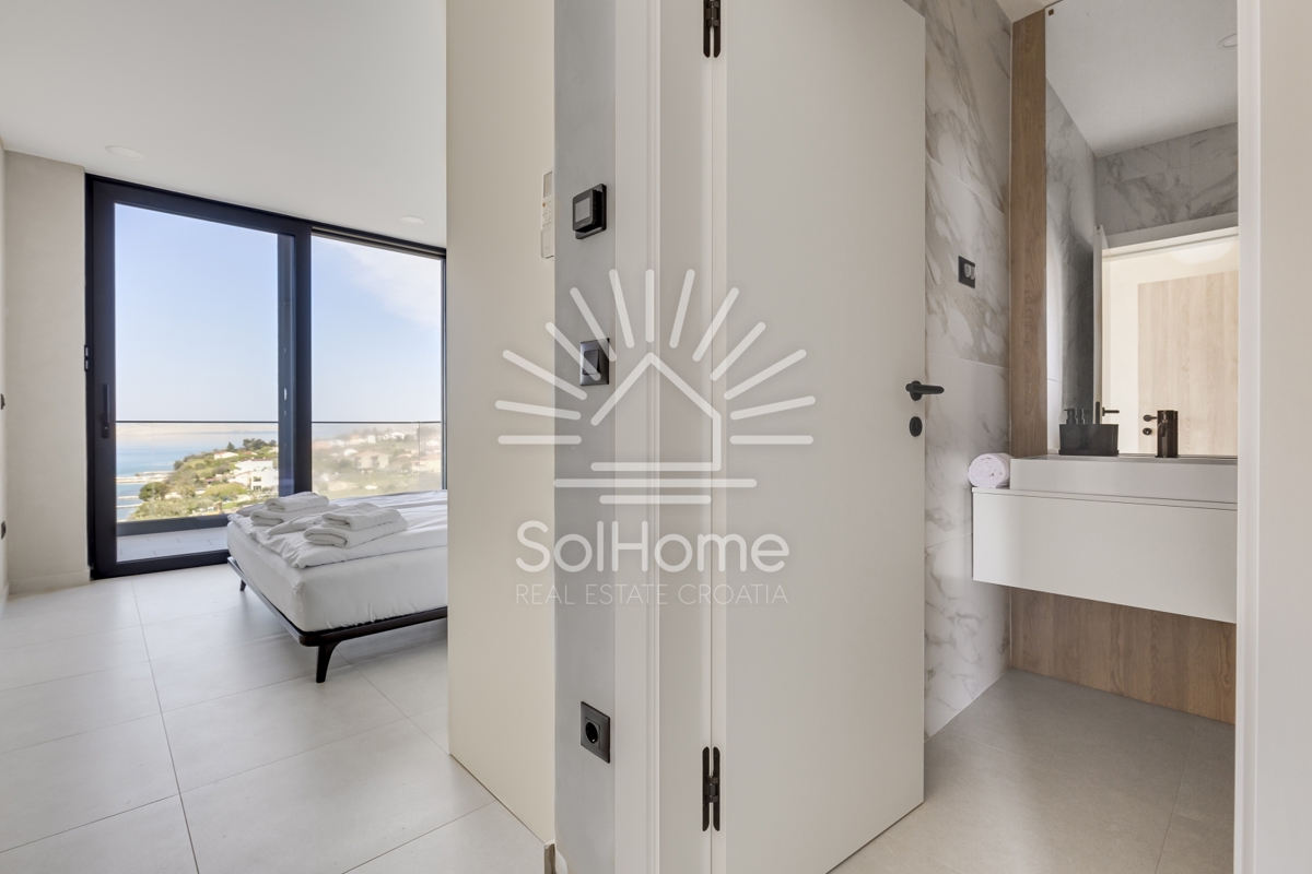 Lussuoso appartamento vicino al mare nella regione di Zara | Croazia
