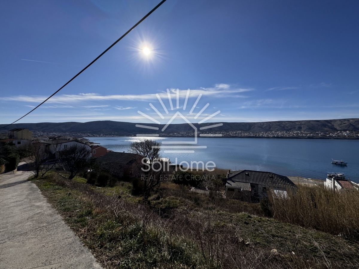 Terreno edificabile con vista aperta sul mare a Pag - 546 m² in posizione eccezionale!