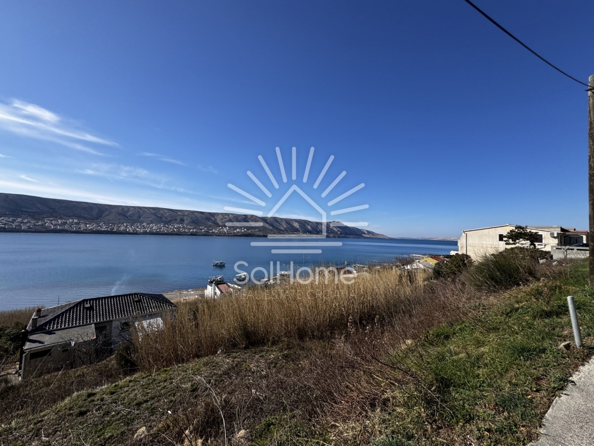 Terreno edificabile con vista aperta sul mare a Pag - 546 m² in posizione eccezionale!