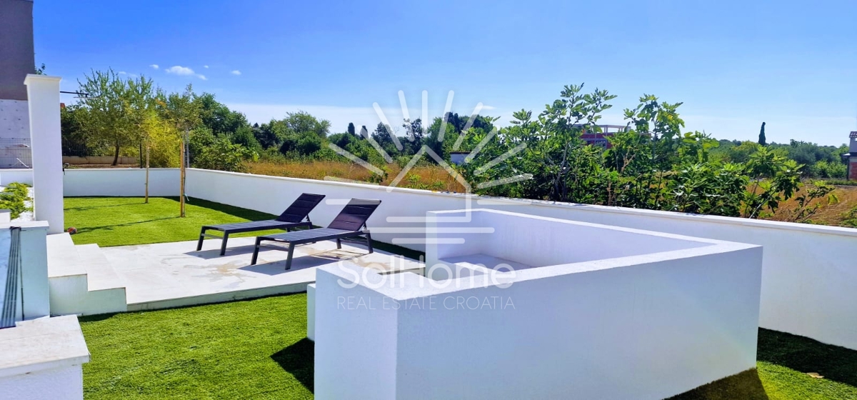 Villa di lusso con piscina e vista - Kožino, Zara.