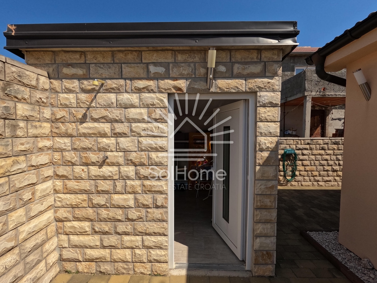 Casa Maslenica, Jasenice, 158m2