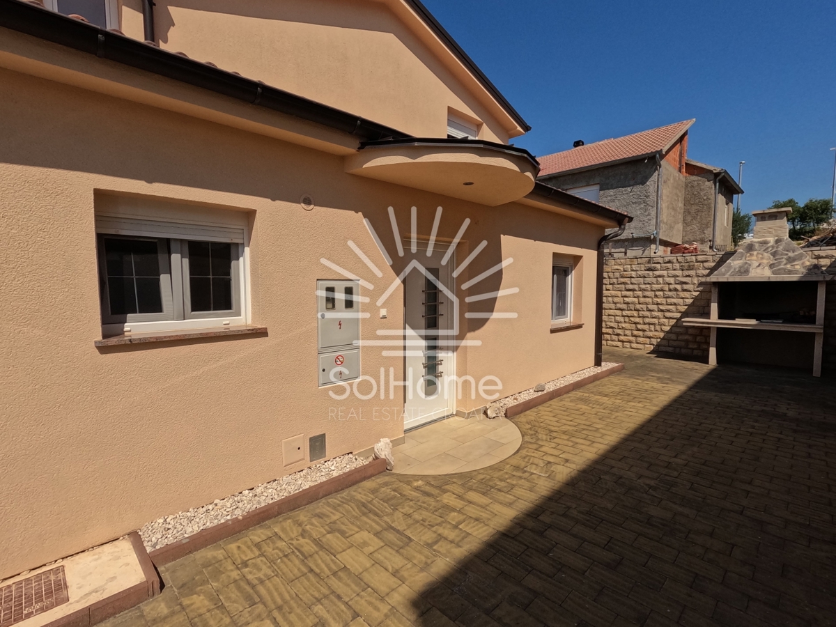 Casa Maslenica, Jasenice, 158m2