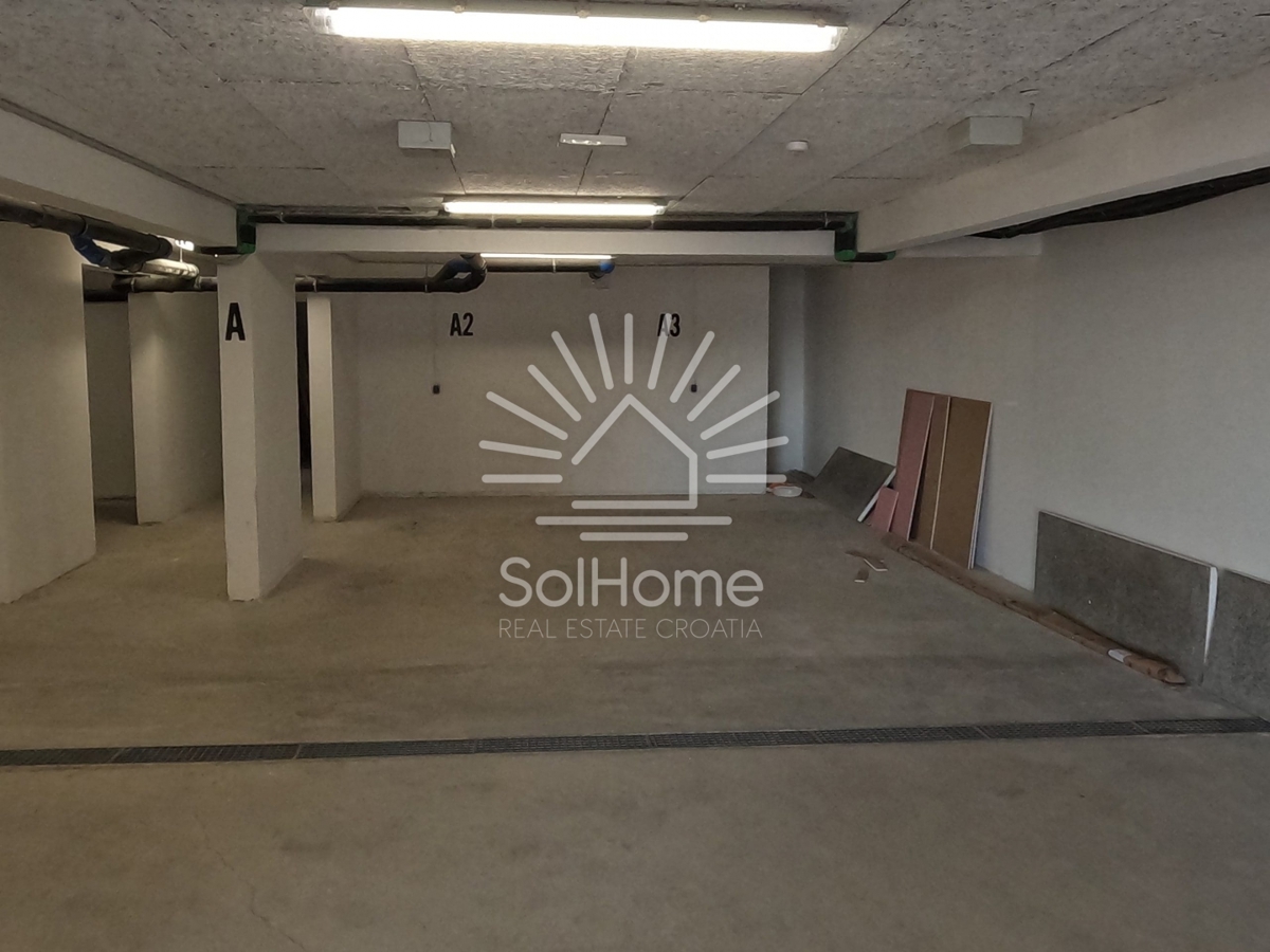 Appartamenti in prima fila sul mare a Sibenik, Croazia