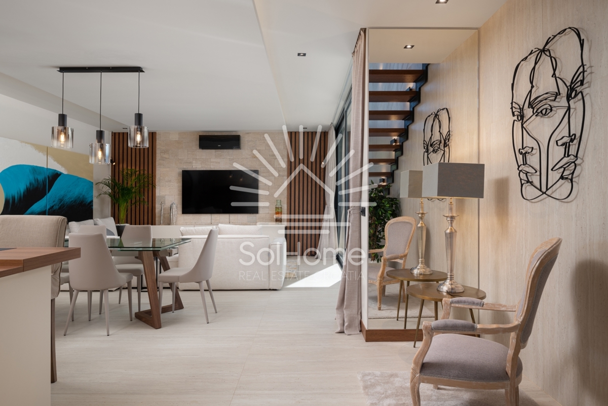 Unica villa di lusso con vista panoramica sul mare vicino a Zara, Croazia
