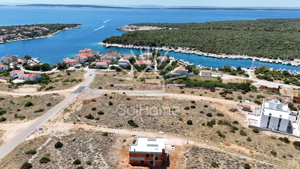 Pag, Šimuni, terreno edificabile con vista sul mare.