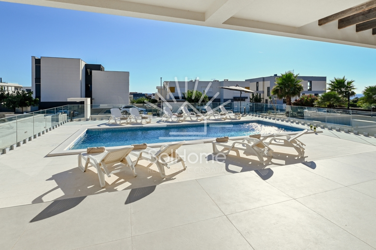 2 Ville di lusso con piscina e vista mare