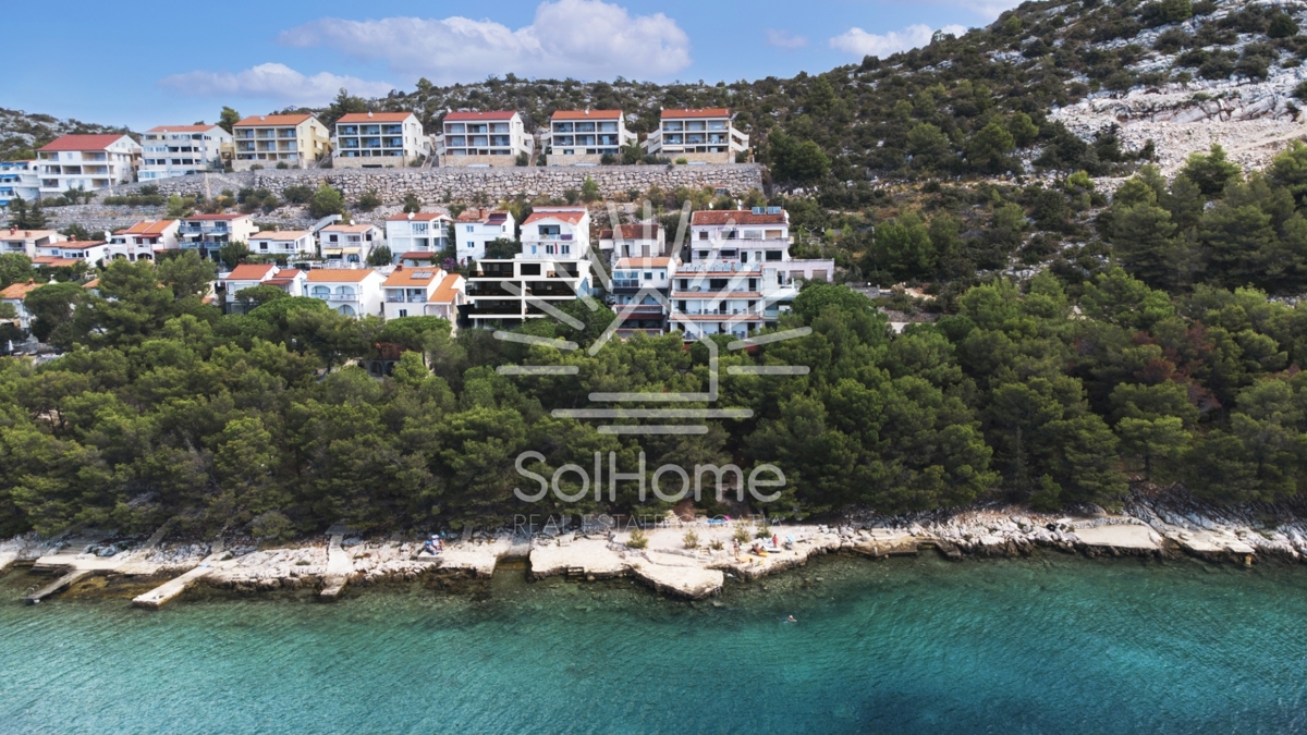 Appartamenti esclusivi in prima fila sul mare - Pakoštane