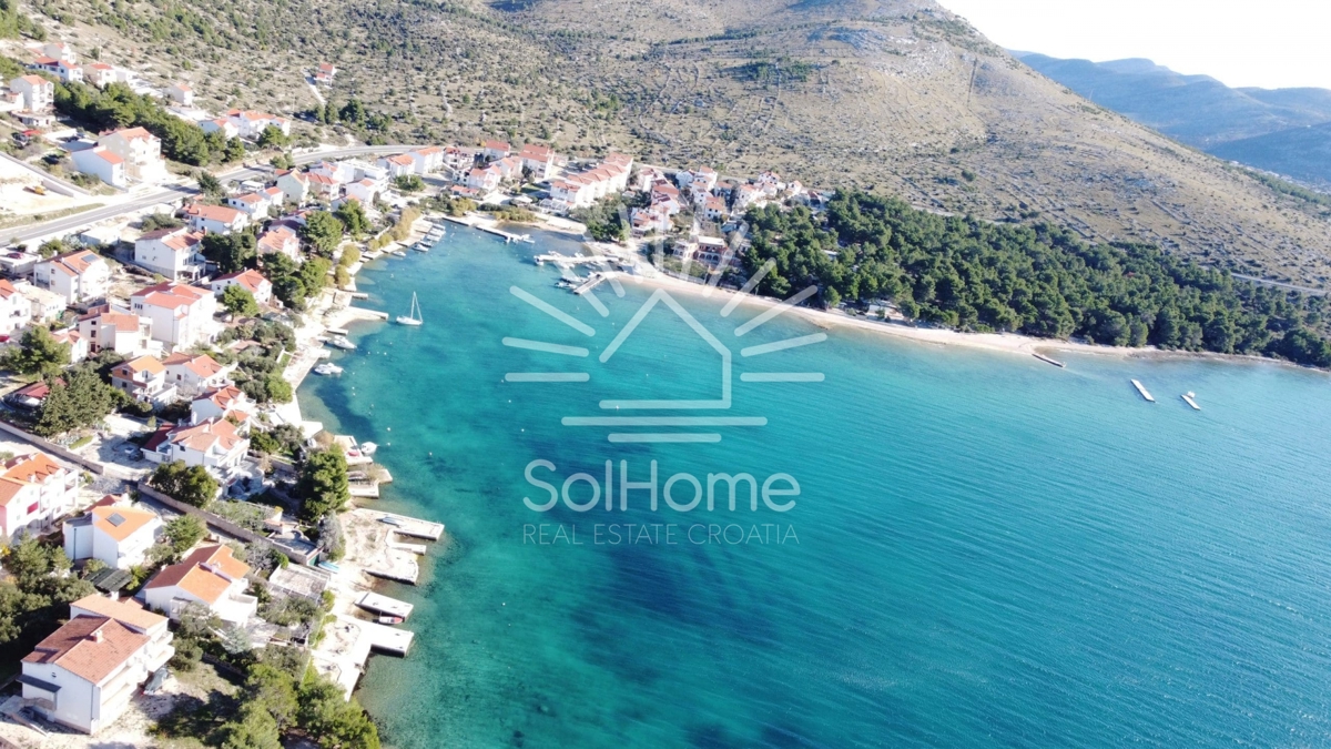 Case con vista mare in vendita a Sebenico, Croazia