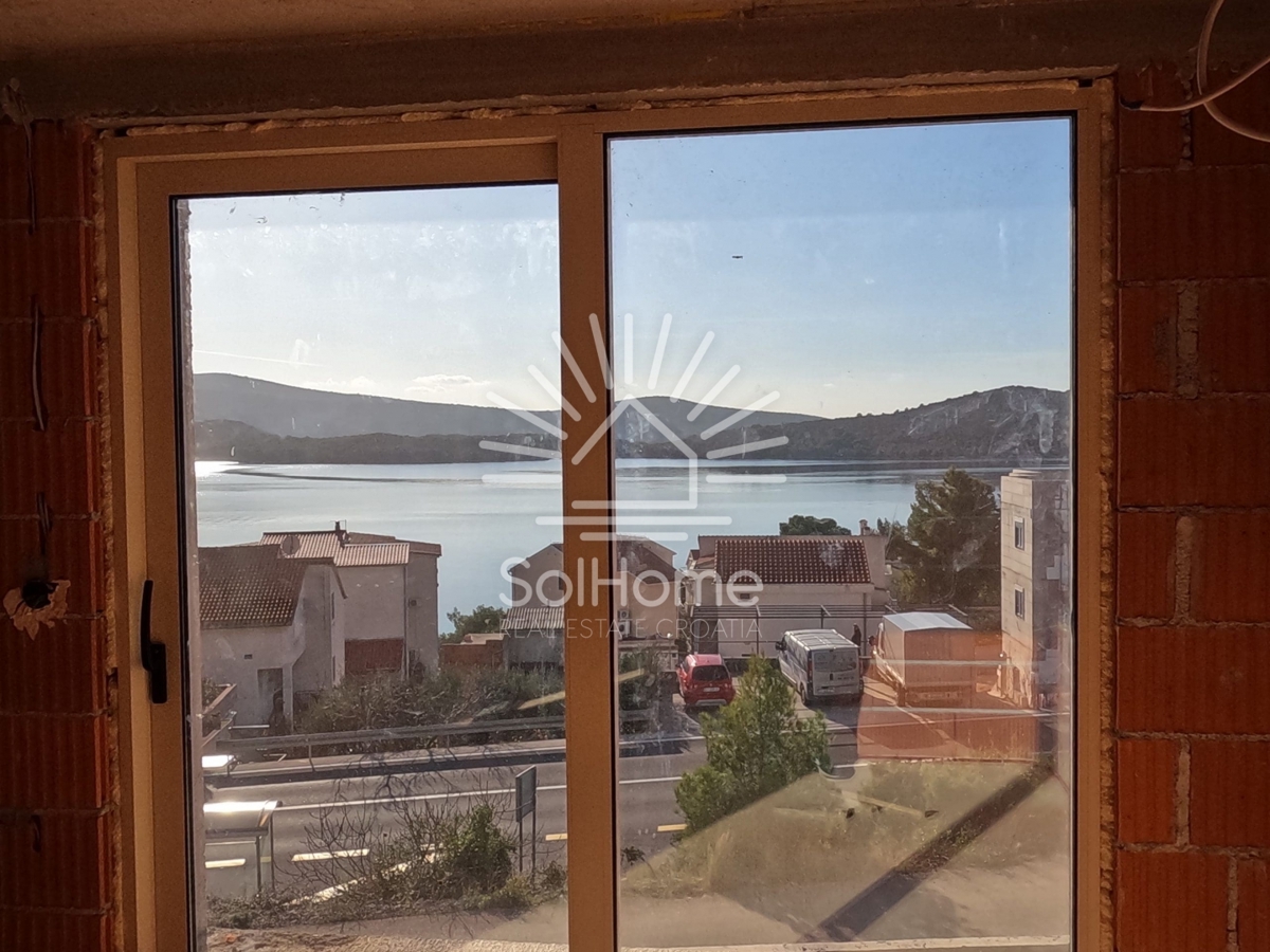 Case con vista mare in vendita a Sebenico, Croazia