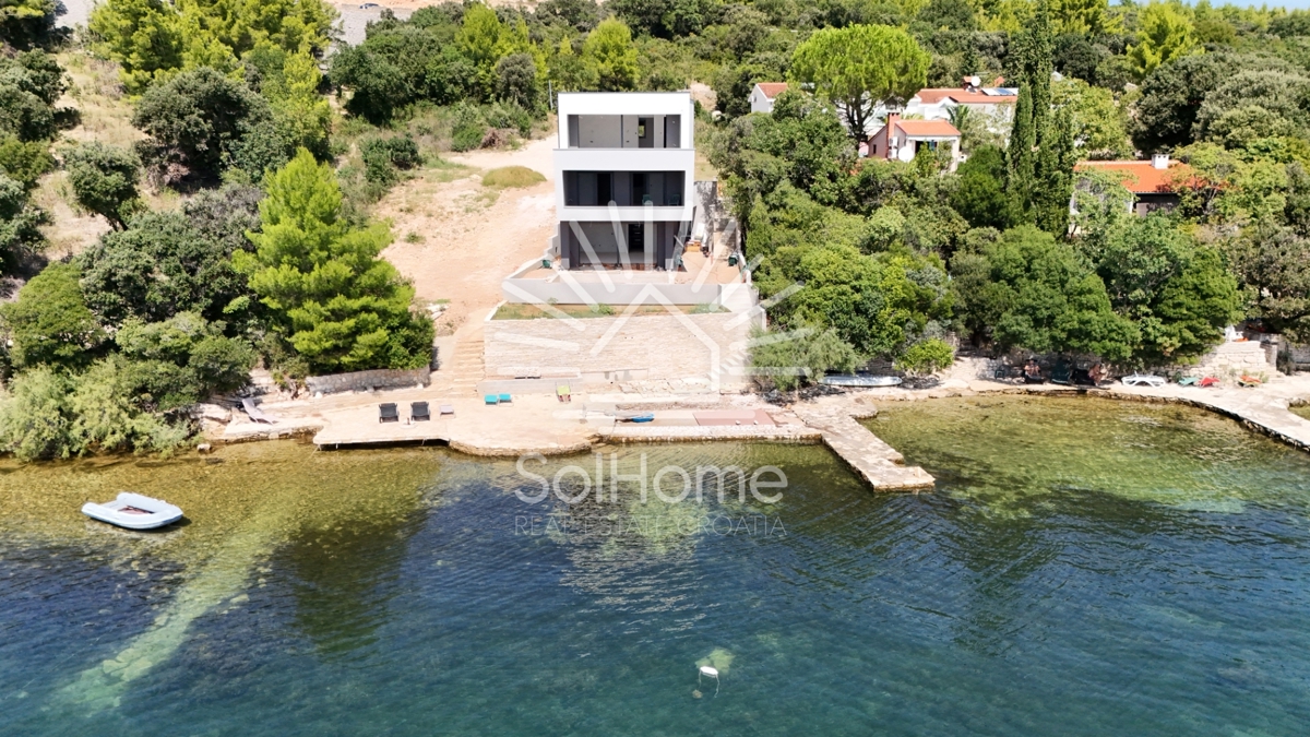 Casa Maslenica, Jasenice, 180m2