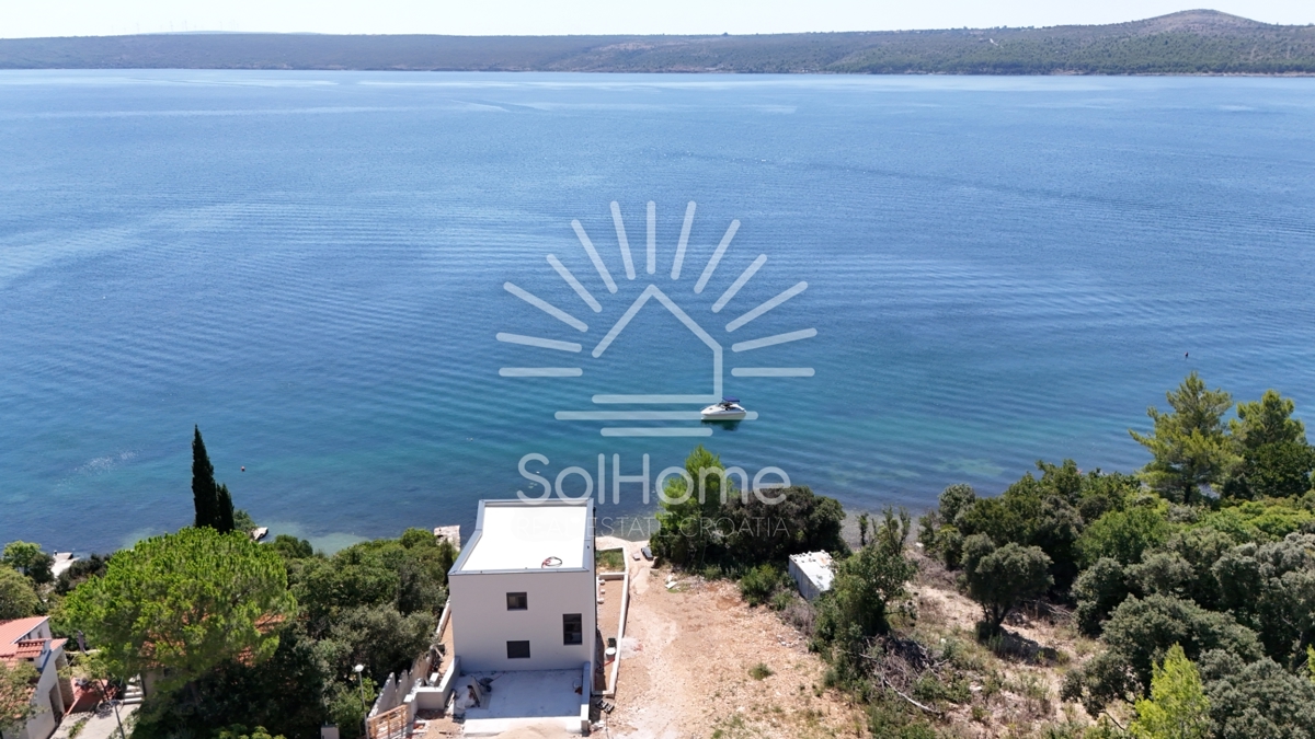 Casa Maslenica, Jasenice, 180m2