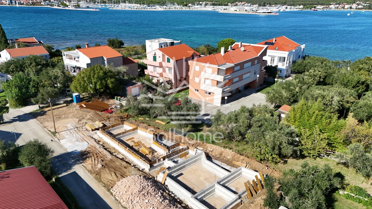 Appartamenti a 30 metri dal mare a Sukošan vicino a Zara