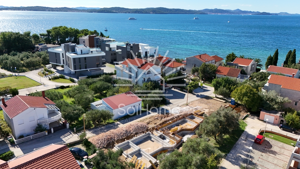 Appartamenti a 30 metri dal mare a Sukošan vicino a Zara