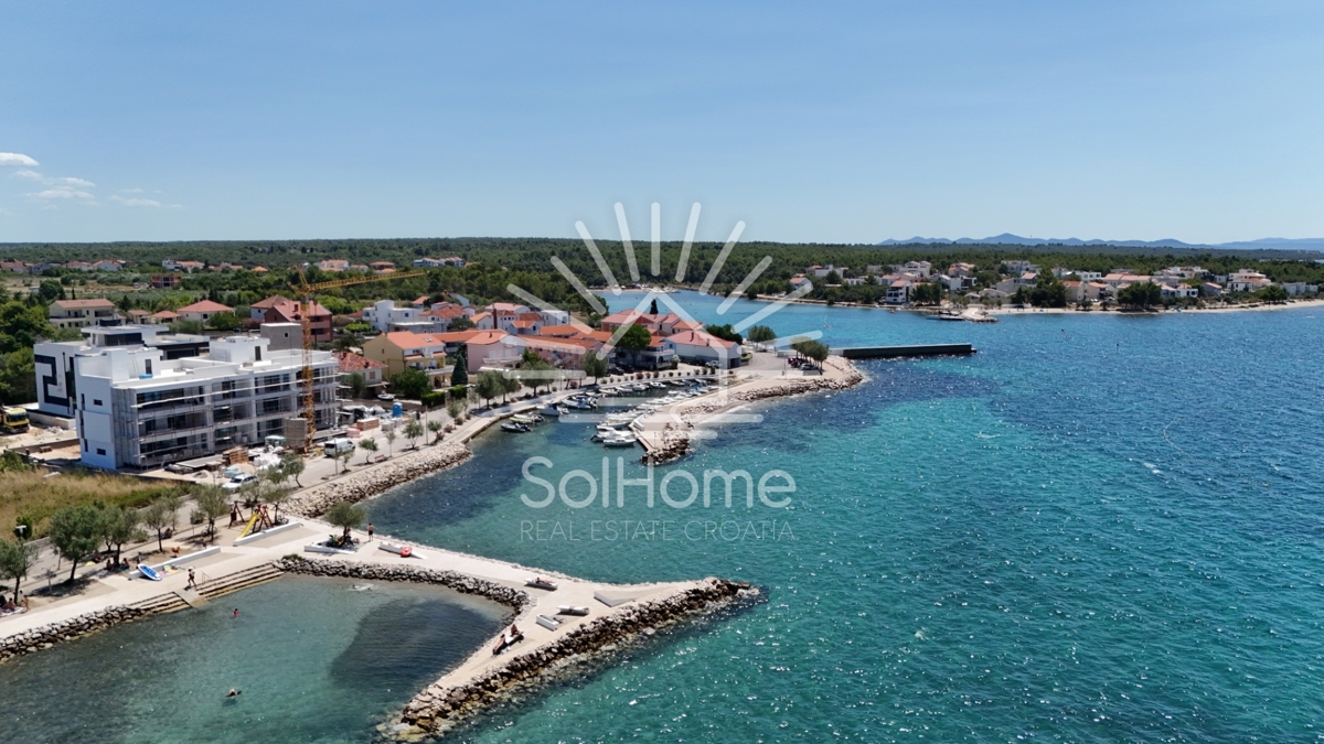 Lussuoso appartamento sul mare a Zaton vicino a Zara