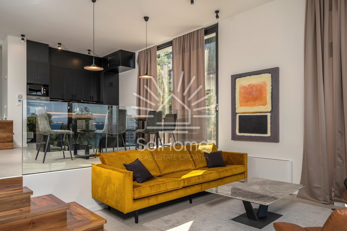 Bellissima villa con vista sul mare e piscina a sfioro sull'isola di Ugljan