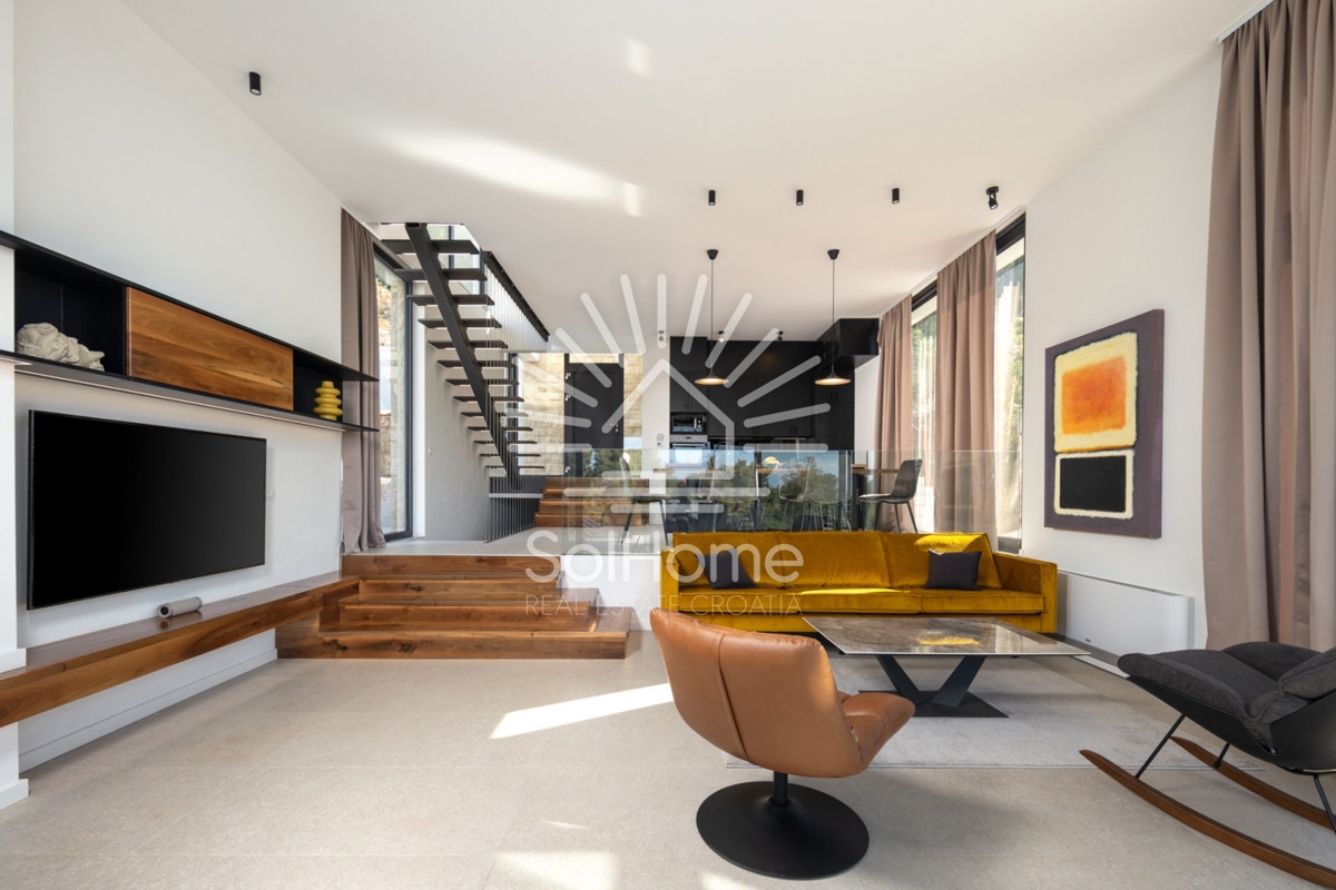 Bellissima villa con vista sul mare e piscina a sfioro sull'isola di Ugljan