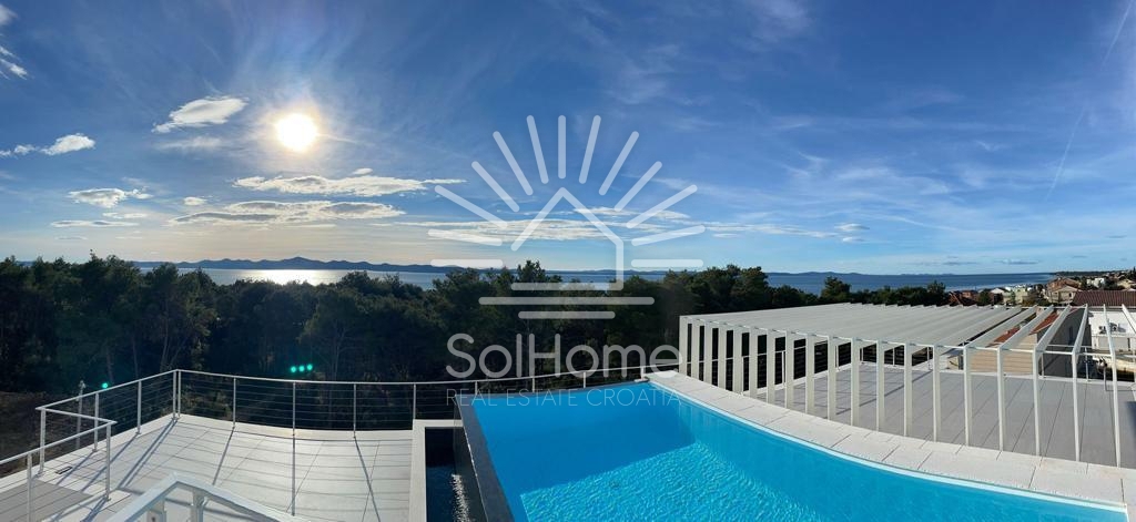 Appartamenti di lusso - 1° fila dal mare