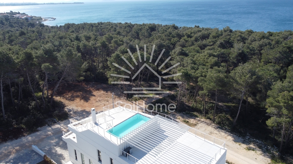 Appartamenti di lusso - 1° fila dal mare