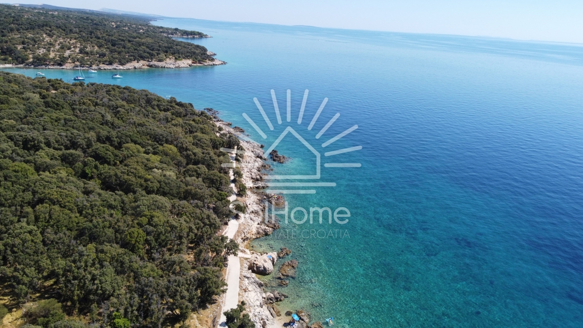 Casa al primo rigo vicino al mare vicino a Novalja