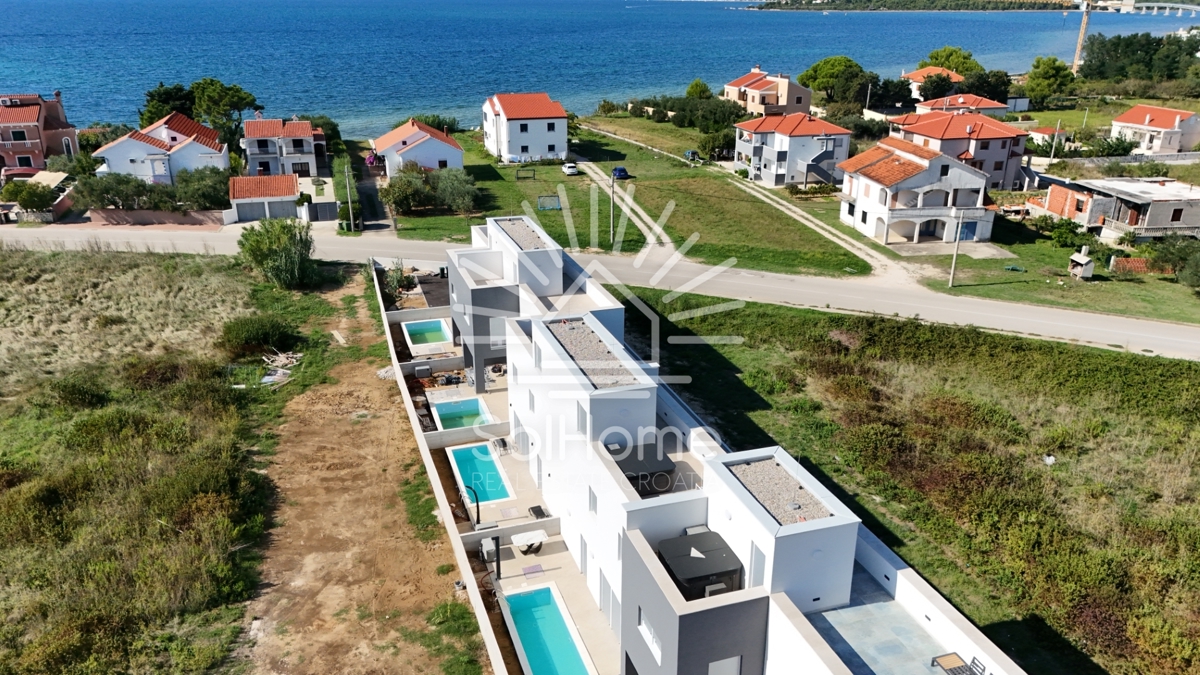 Un'opportunità unica - appartamento con piscina, jacuzzi e terrazza sul tetto