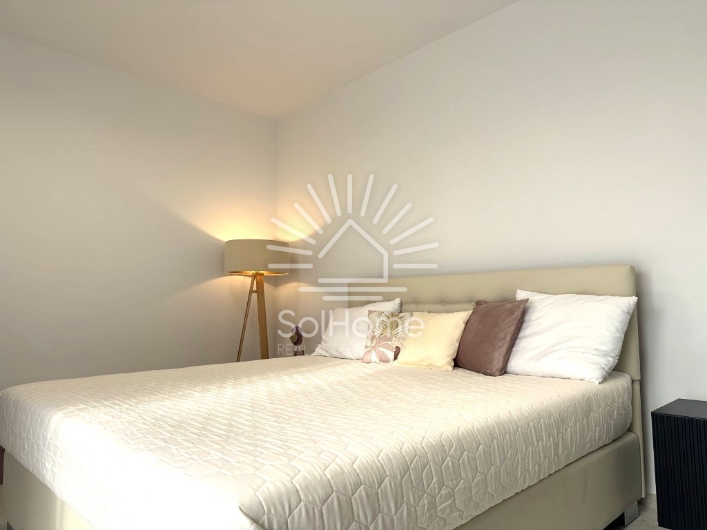 Elegante casa arredata con piscina, a soli 100 metri dal mare – a Privlaka, vicino a Zara