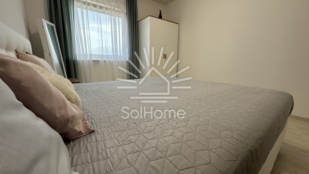 Elegante casa arredata con piscina, a soli 100 metri dal mare – a Privlaka, vicino a Zara