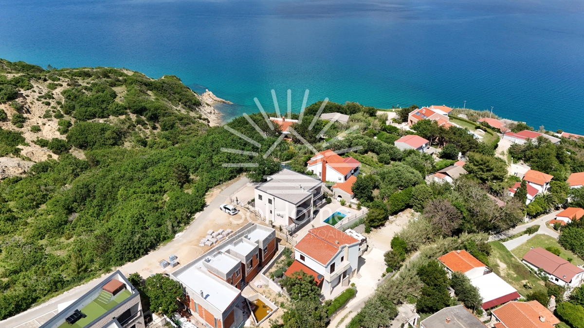 Lussuosa villa con vista panoramica sul mare nell'isola di Pag, vicino a Zara - Croazia