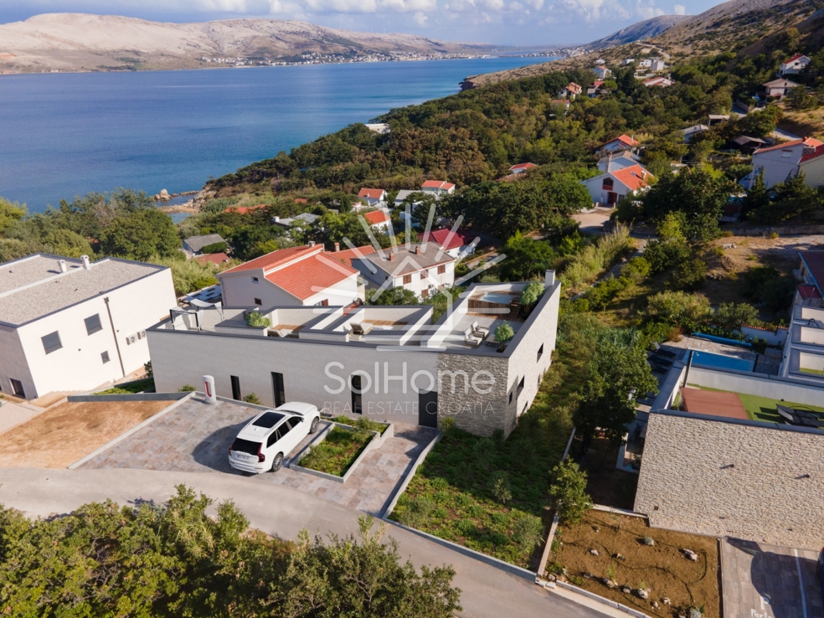 Lussuosa villa con vista panoramica sul mare nell'isola di Pag, vicino a Zara - Croazia