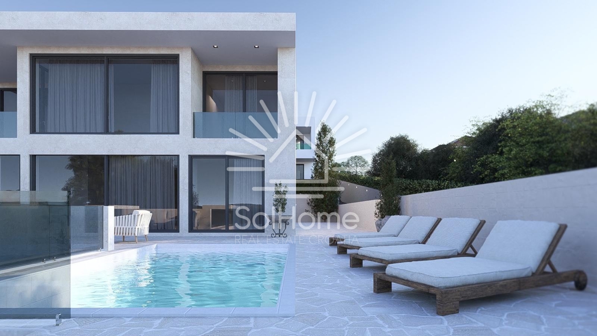 Moderna villa di lusso con piscina - Prima fila sul mare, accanto al porto turistico.