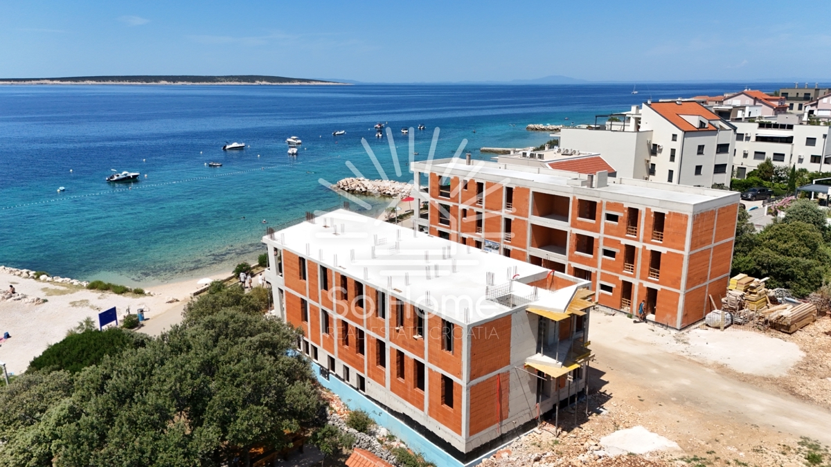 Lussuosi appartamenti sul mare in Croazia / Mandre / Pag