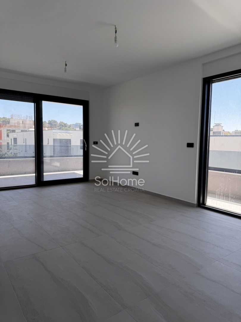 Appartamenti attico a Diklo/Zara - a 50 metri dal mare