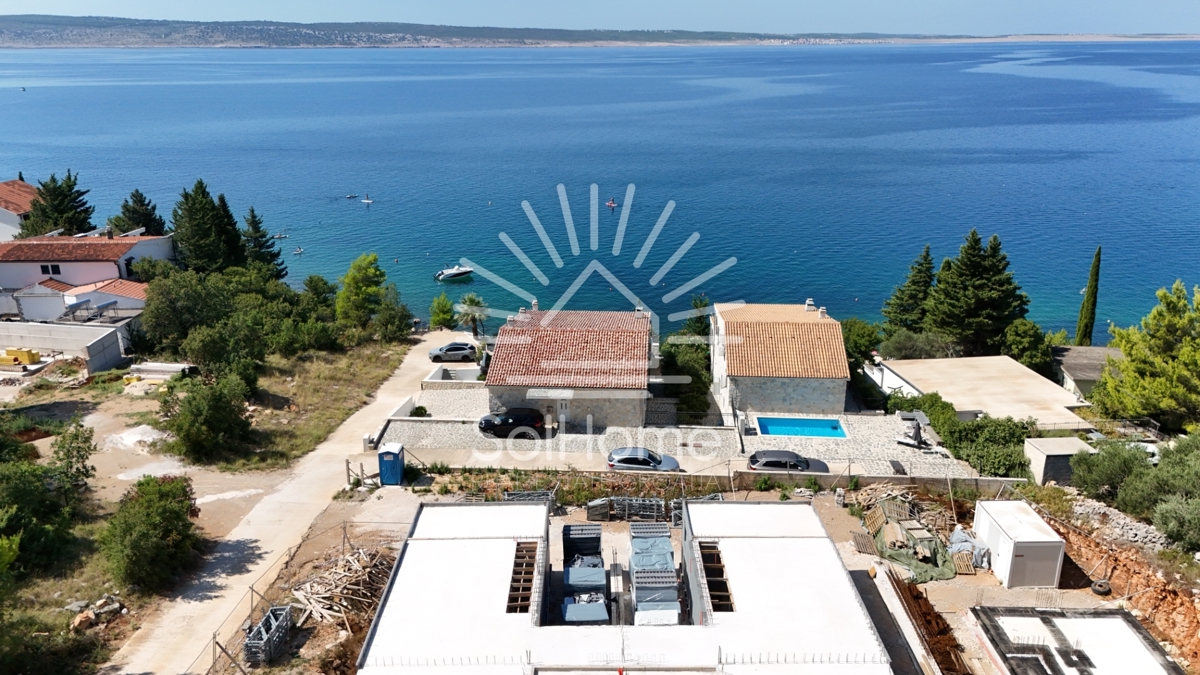 Elegante villa in Dalmazia a soli 50 metri dal mare - vicino a Zara