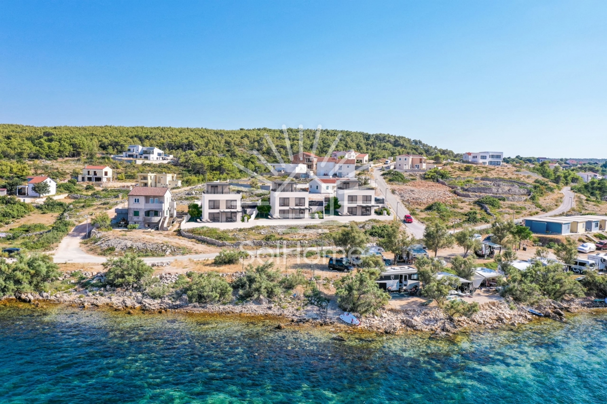 Casa Maslenica, Jasenice, 216m2