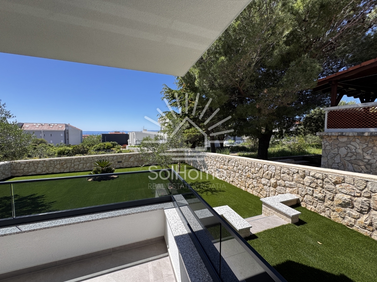 Appartamenti con vista sul mare a Novalja / Croazia