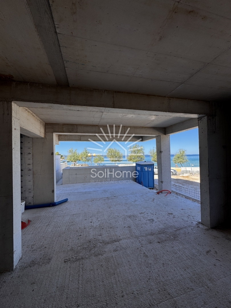 Lussuosi appartamenti a Diklo/Zara direttamente sul mare